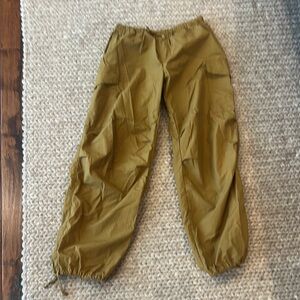 Pilcro Olive Green Capris